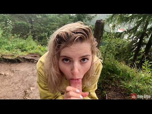 ❤️ Meisje slikket cum nei in iepenbiere blowjob - Eva Elfi ❌ Porno fb by porno fy.pornokey.ru ❌